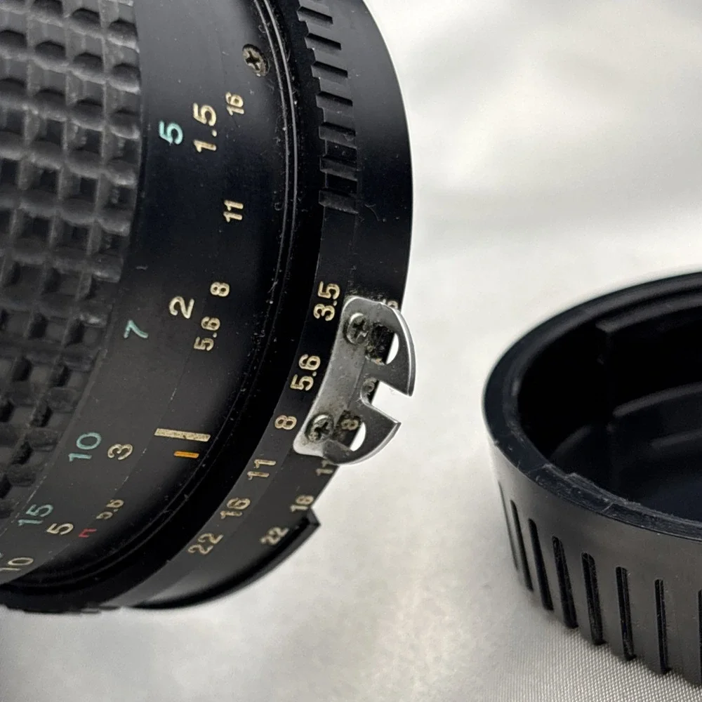 RMC Tokina 33-135mm 1:3.5-4.5 Camera Lens Japan‎ Quantaray